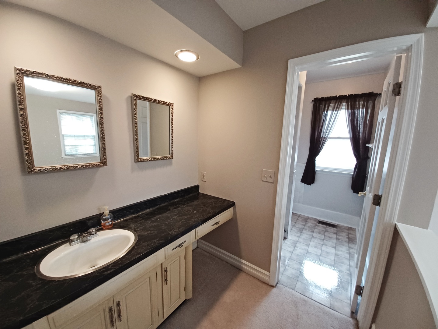 8104 Bull Valley Road Bull Valley, IL 60098 - Photo 22 of 30