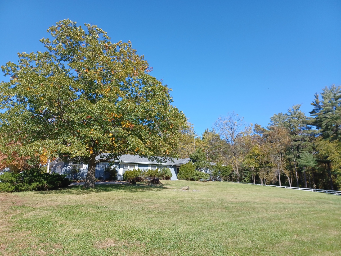 8104 Bull Valley Road Bull Valley, IL 60098 - Photo 4 of 30