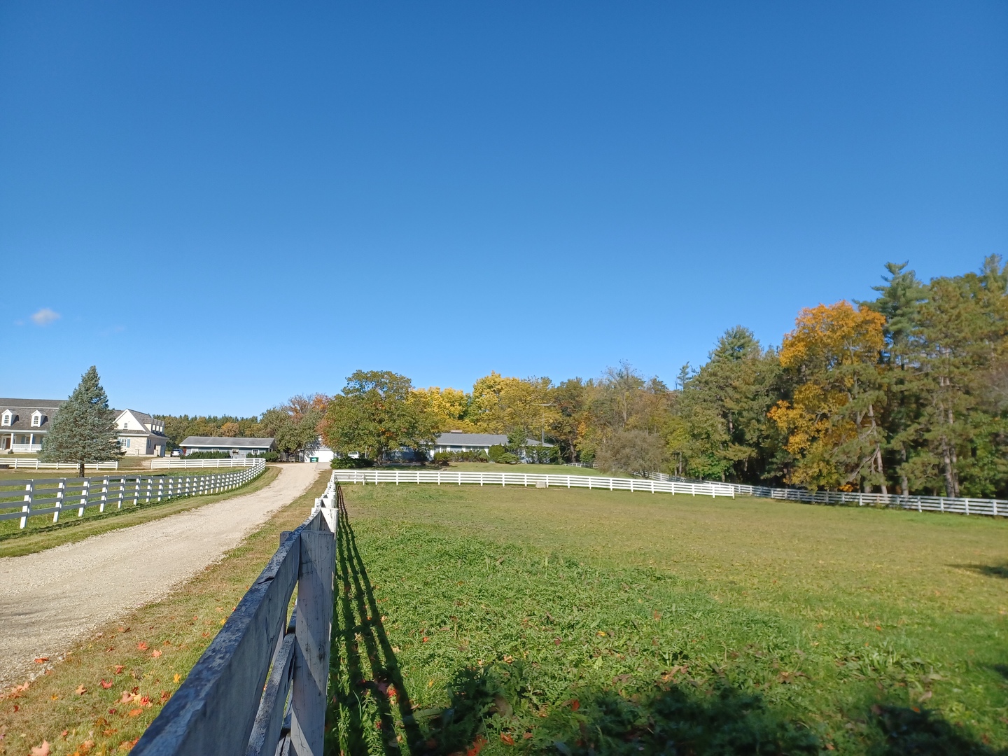 8104 Bull Valley Road Bull Valley, IL 60098 - Photo 5 of 30