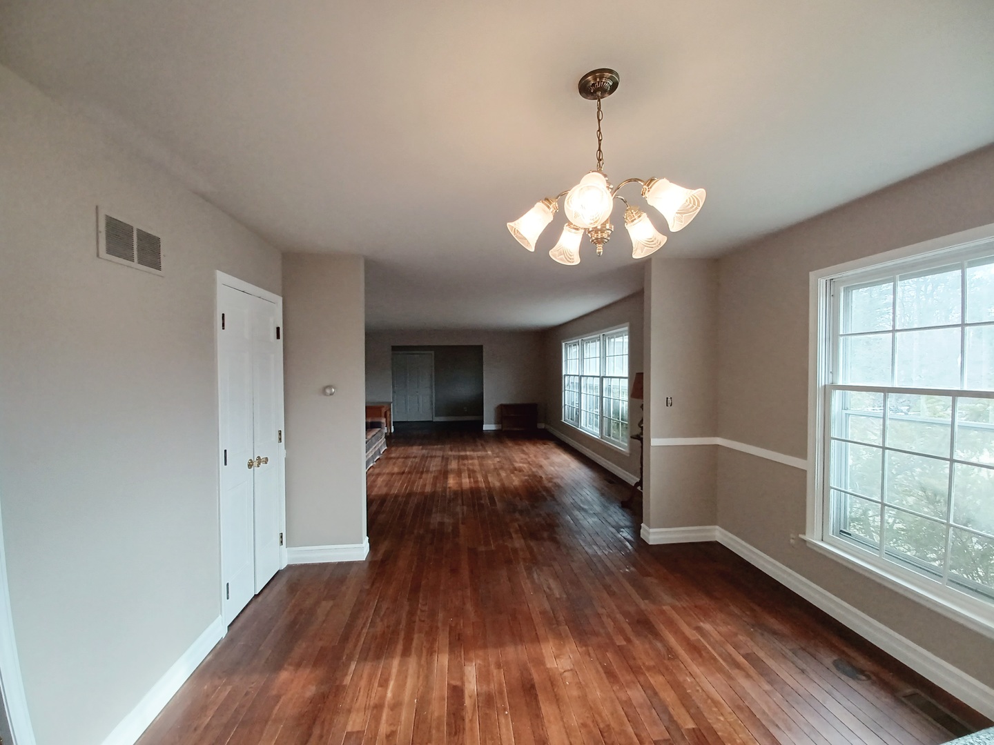 8104 Bull Valley Road Bull Valley, IL 60098 - Photo 8 of 30