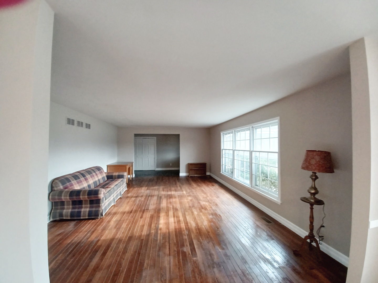 8104 Bull Valley Road Bull Valley, IL 60098 - Photo 9 of 30