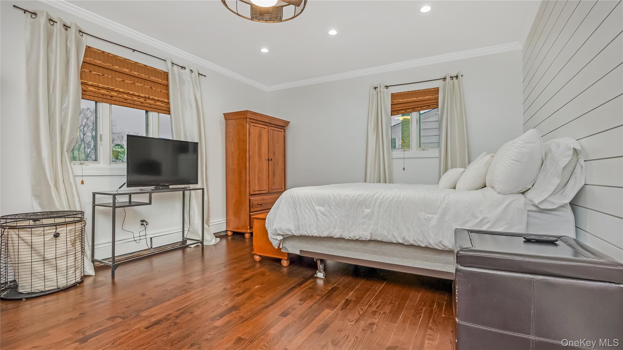 2876 Shore Road Bellmore, NY 11710 - Photo 27 of 45