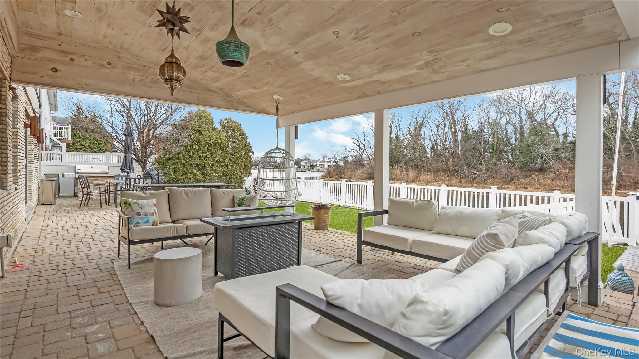 2876 Shore Road Bellmore, NY 11710 - Photo 32 of 45