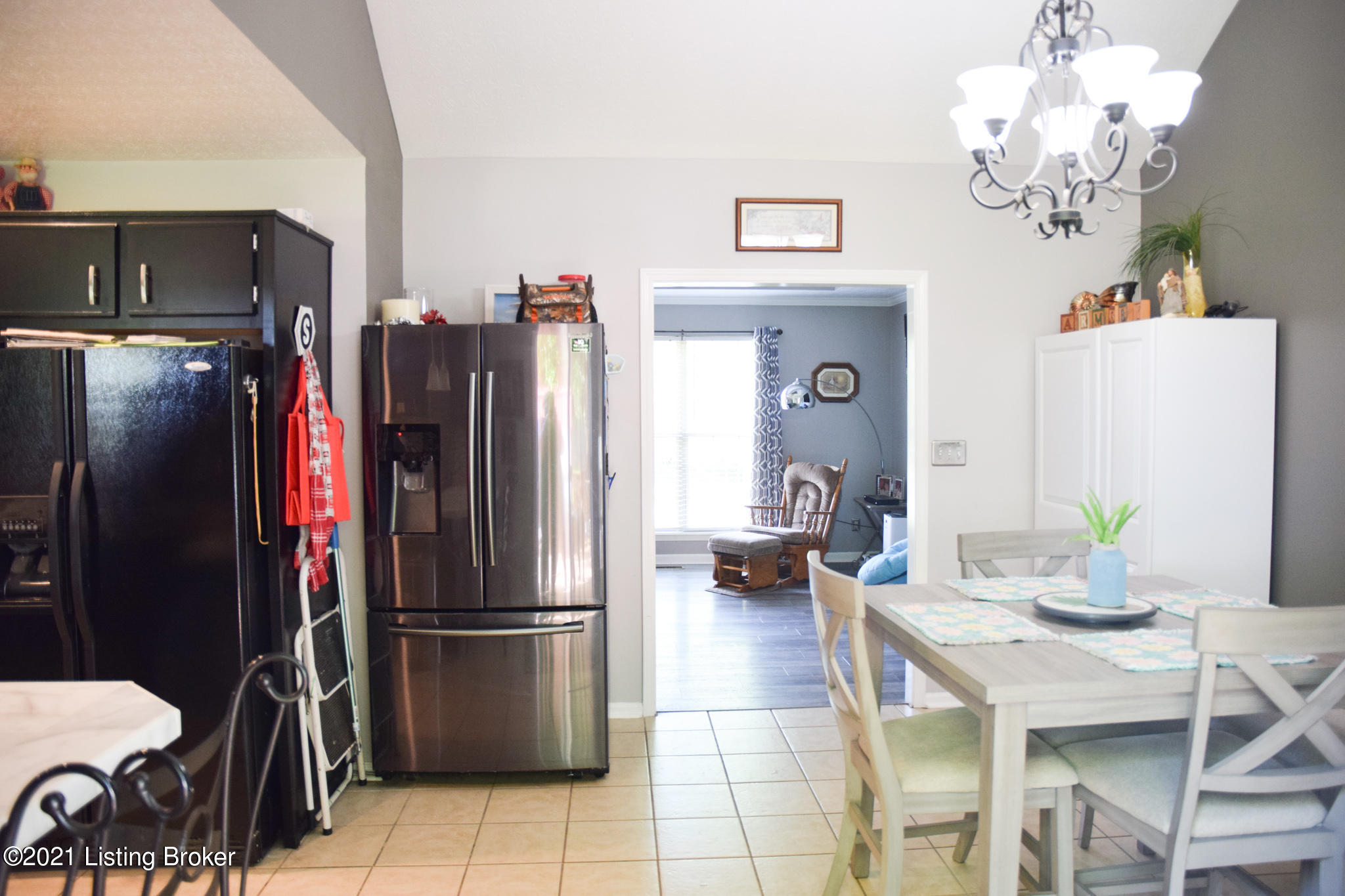 249 Rolling Ridge Way Simpsonville, KY 40067 - Photo 7 of 37 Kitchen 6