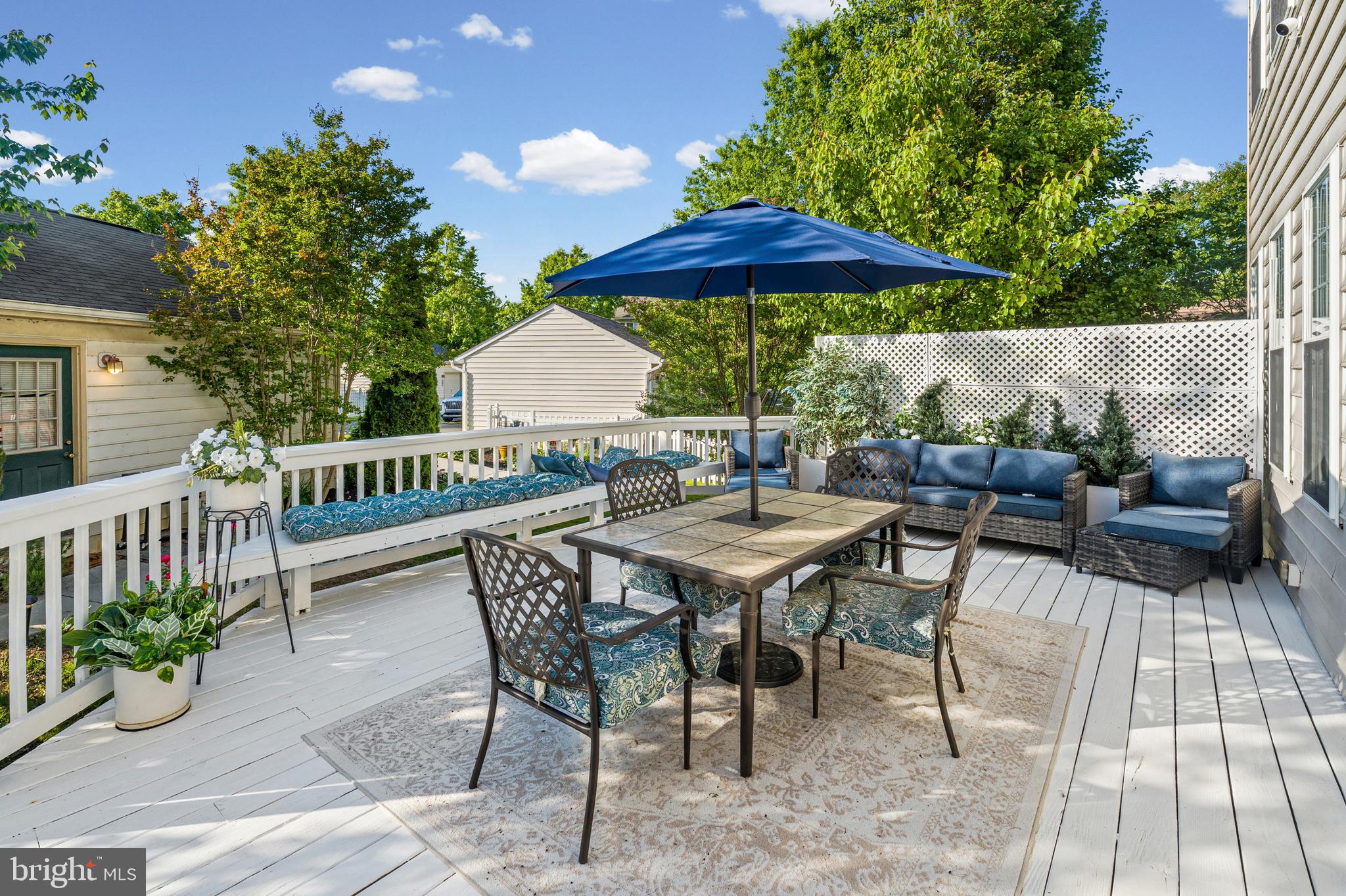 1910 Mars Run Road Baltimore, MD 21221 - Photo 37 of 46 Entertaining Deck