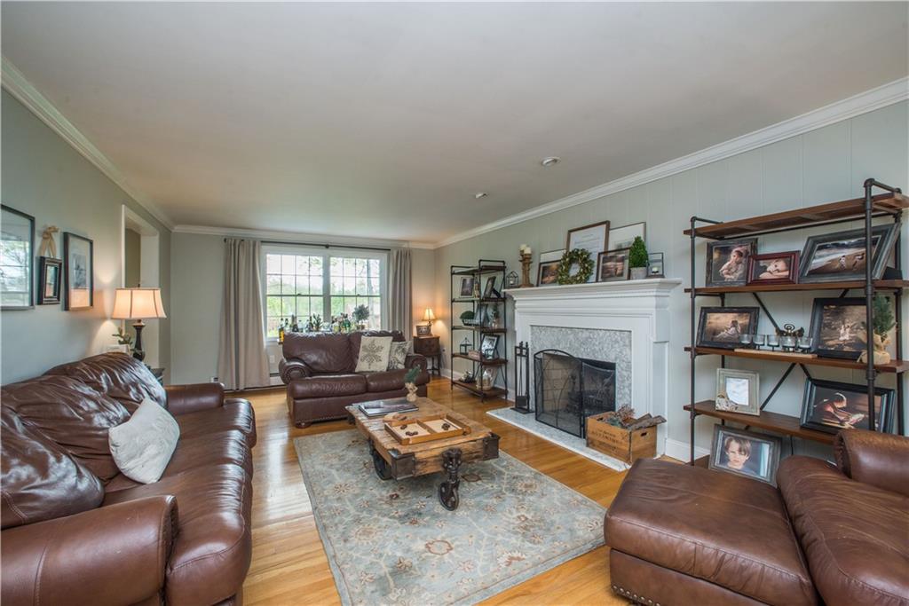 210 Rutledge Drive Canonsburg, PA 15317 - Photo 3 of 22 Gallery Image 3