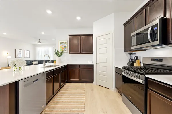 $2,800 | 2300 Ranier Court, Austin, TX 78754