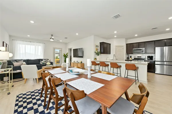 $2,800 | 2300 Ranier Court, Austin, TX 78754