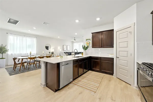 $2,800 | 2300 Ranier Court, Austin, TX 78754