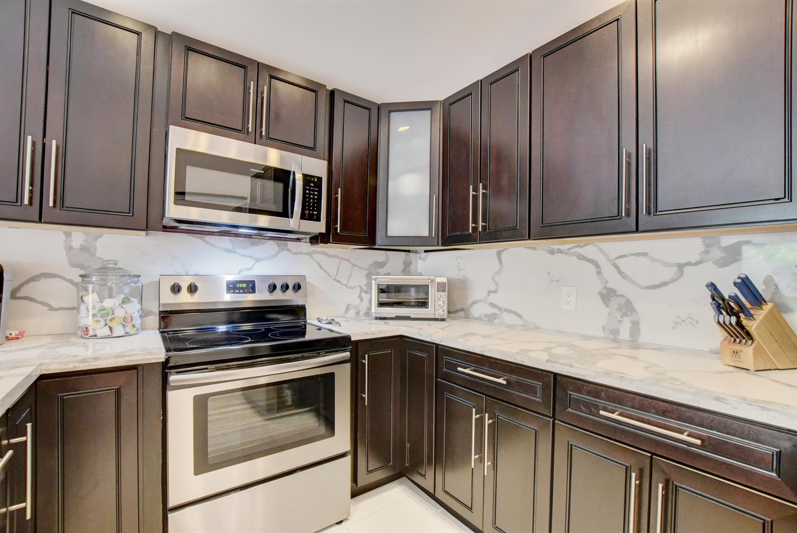 12841 Smithdale Place Boca Raton, FL 33428 - Photo 13 of 44 Gallery Image 13