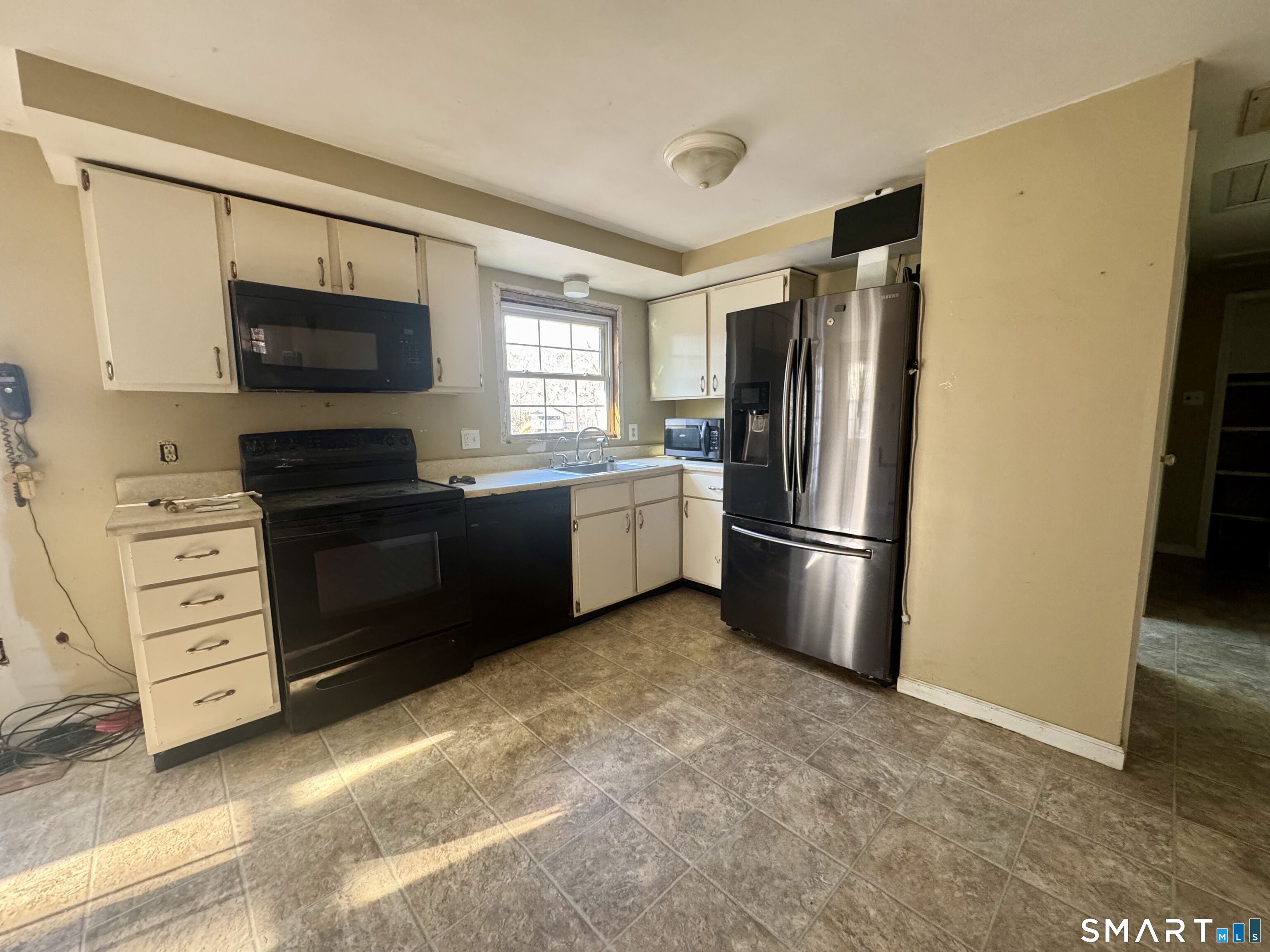 207 Pettipaug Road Westbrook, CT 06498 - Photo 5 of 25