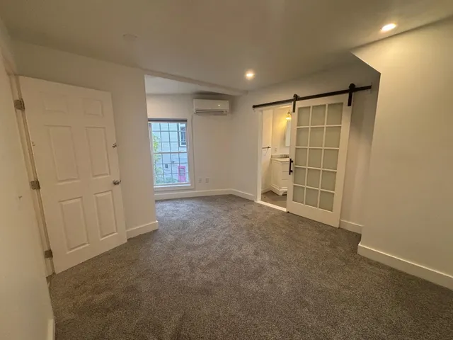 $2,000 | 676 Main Street, Unit 2A, Laconia, NH 03246