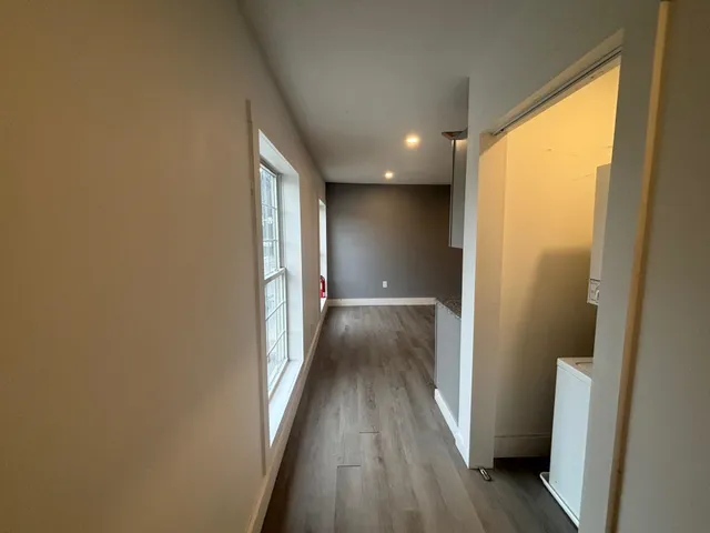 $2,000 | 676 Main Street, Unit 2A, Laconia, NH 03246