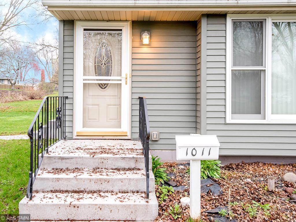 1011 Ruggles Street Roseville, MN 55113 - Photo 26 of 27 Gallery Image 26