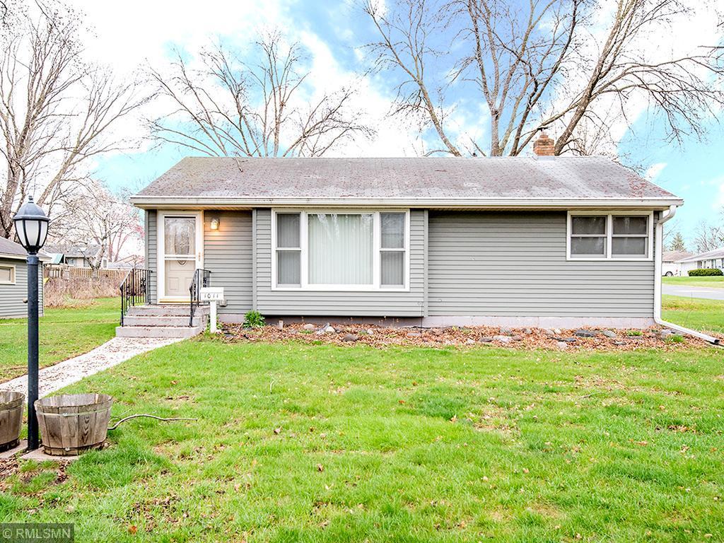 1011 Ruggles Street Roseville, MN 55113 - Photo 27 of 27 Gallery Image 27