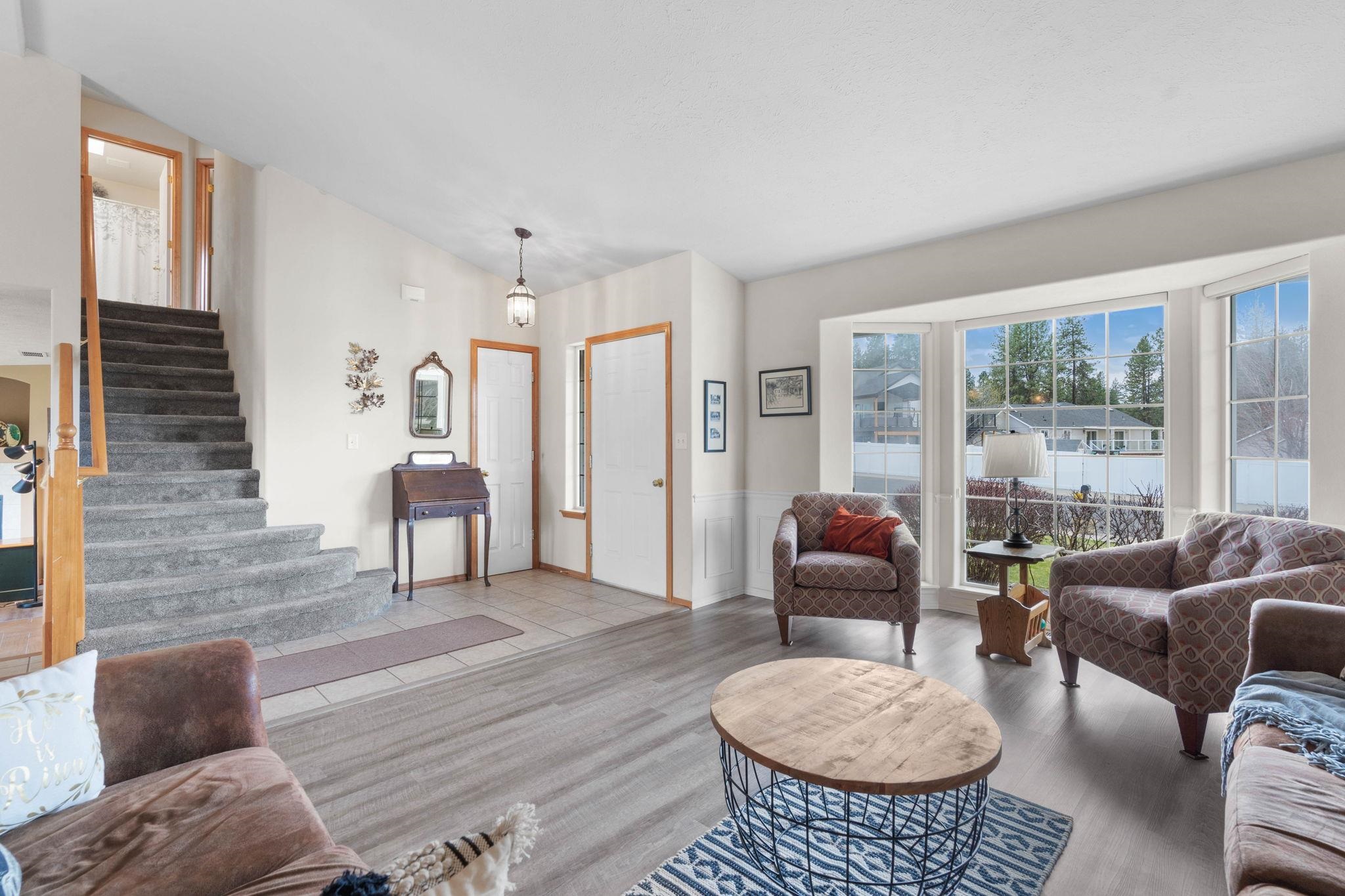 15118 North Chesapeake Road Mead, WA 99021 - Photo 5 of 45 Gallery Image 5