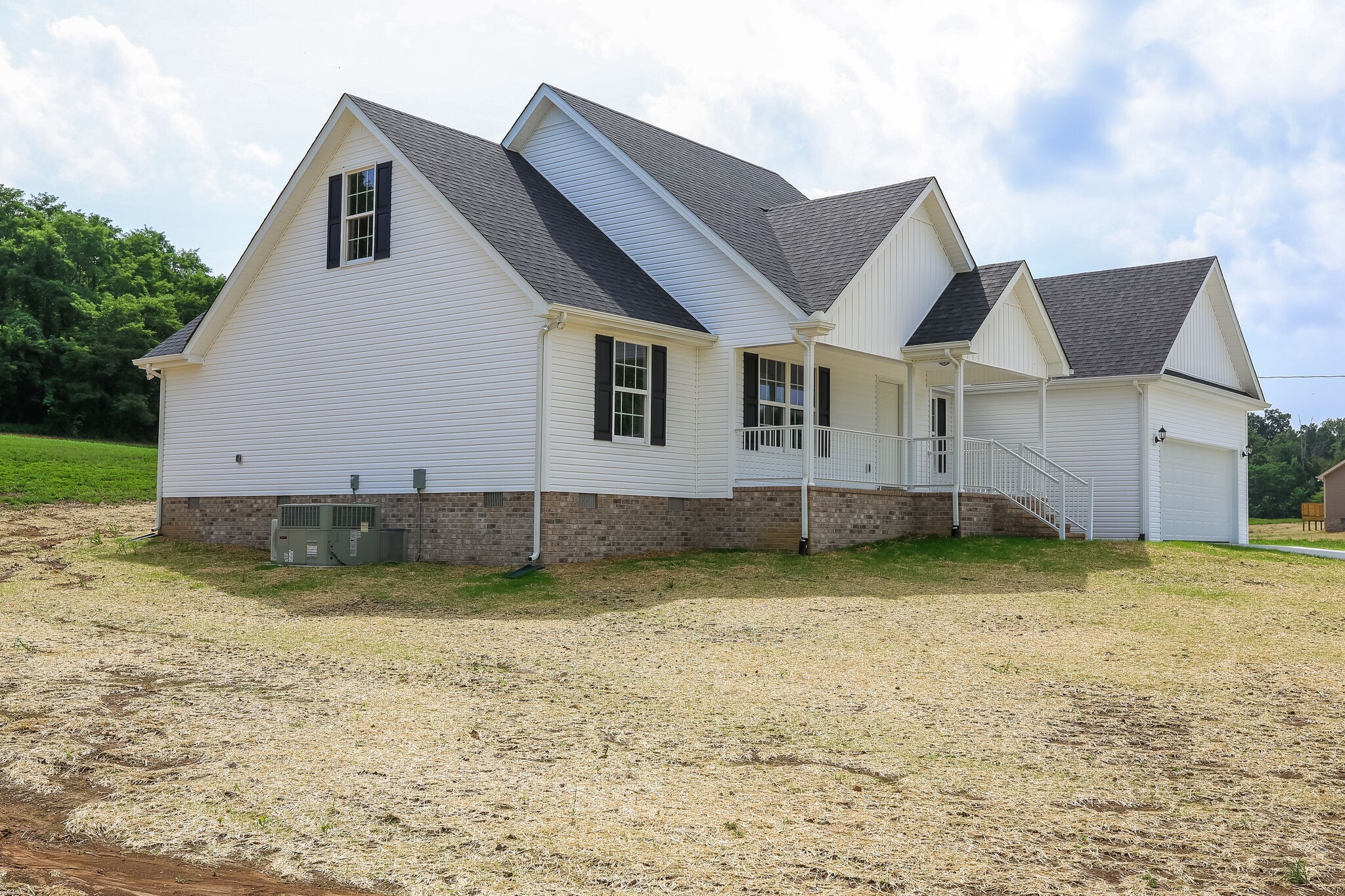 713 Jarrell Road Manchester, TN 37355 - Photo 2 of 25 a view of a house with a yard