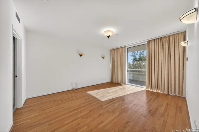$549,000 | 200 Patterson Avenue, Unit 210, San Antonio, TX 78209