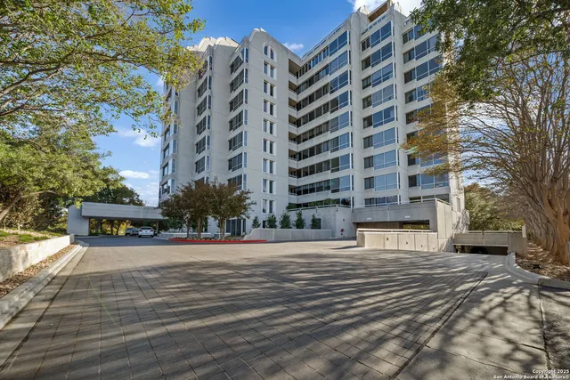 $549,000 | 200 Patterson Avenue, Unit 210, San Antonio, TX 78209