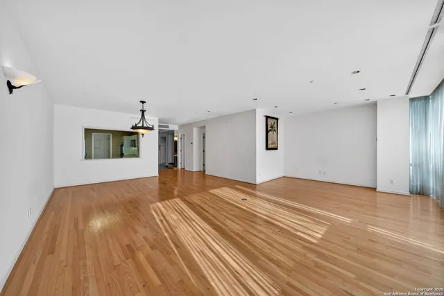 $549,000 | 200 Patterson Avenue, Unit 210, San Antonio, TX 78209