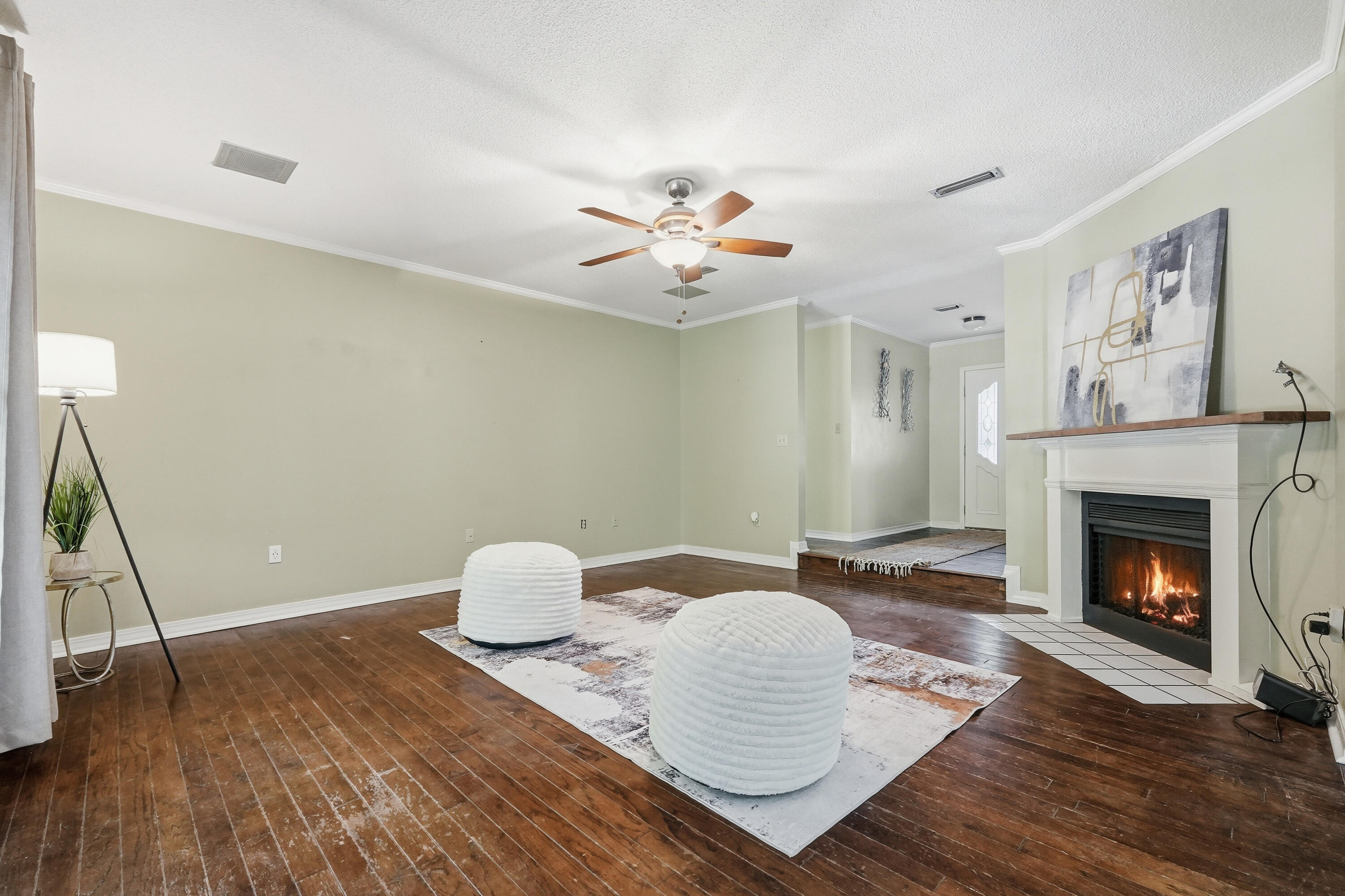 170 Elliott Road Mary Esther, FL 32569 - Photo 11 of 51 LIVING ROOM