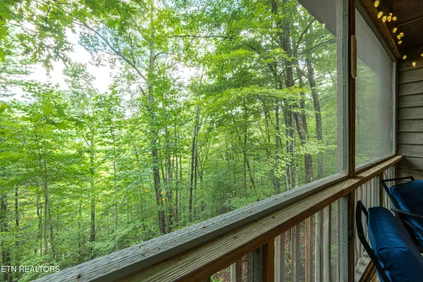 $356,000 | 822 Christy Lane, Townsend, TN 37882