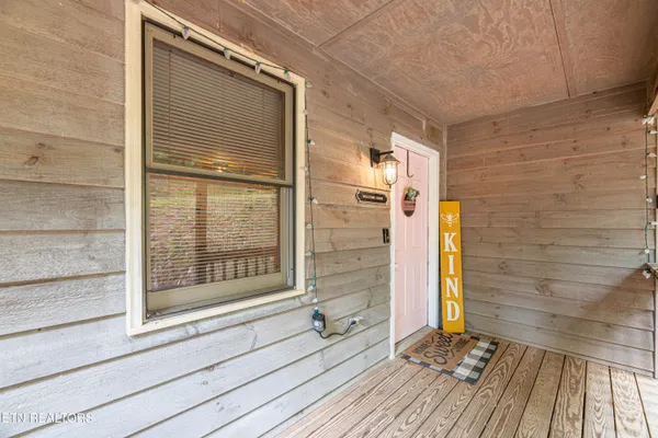 $356,000 | 822 Christy Lane, Townsend, TN 37882