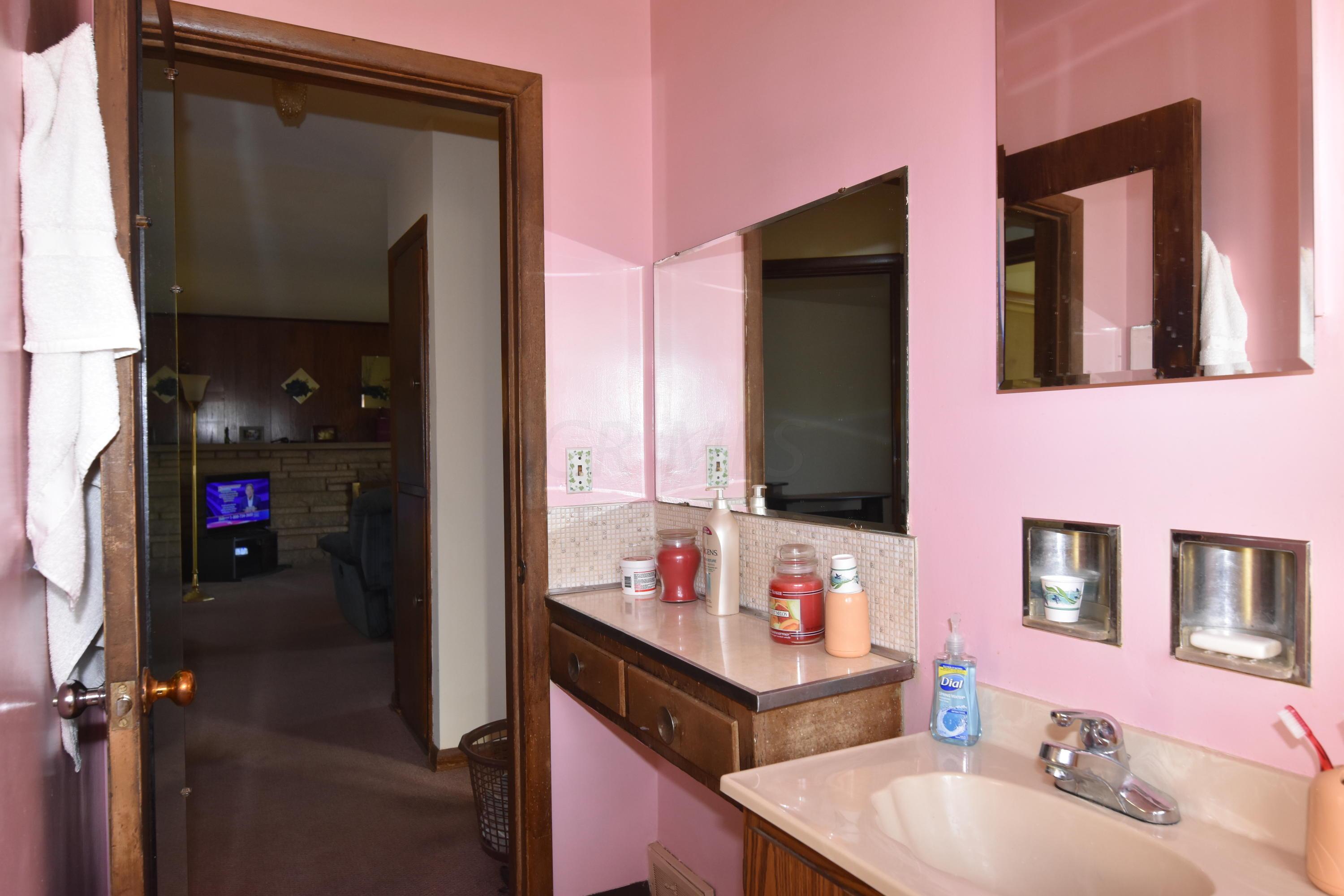 2760 St Patrick Road Columbus, OH 43204 - Photo 17 of 31 Gallery Image 17