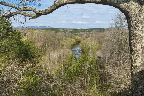 $775,000 | 1746 Blackwell Road, Walnut Cove, NC 27052