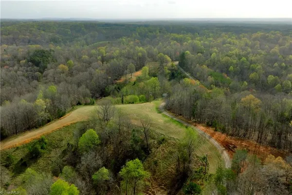 $775,000 | 1746 Blackwell Road, Walnut Cove, NC 27052