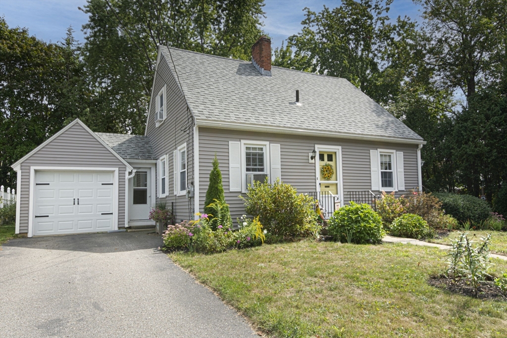 11 Myrtle Road Gardner, MA 01440 - Photo 1 of 33 Gallery Image 1
