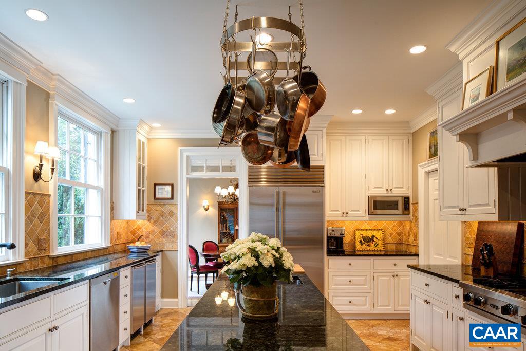 3 Canterbury Road Charlottesville, VA 22903 - Photo 13 of 50 Gallery Image 13