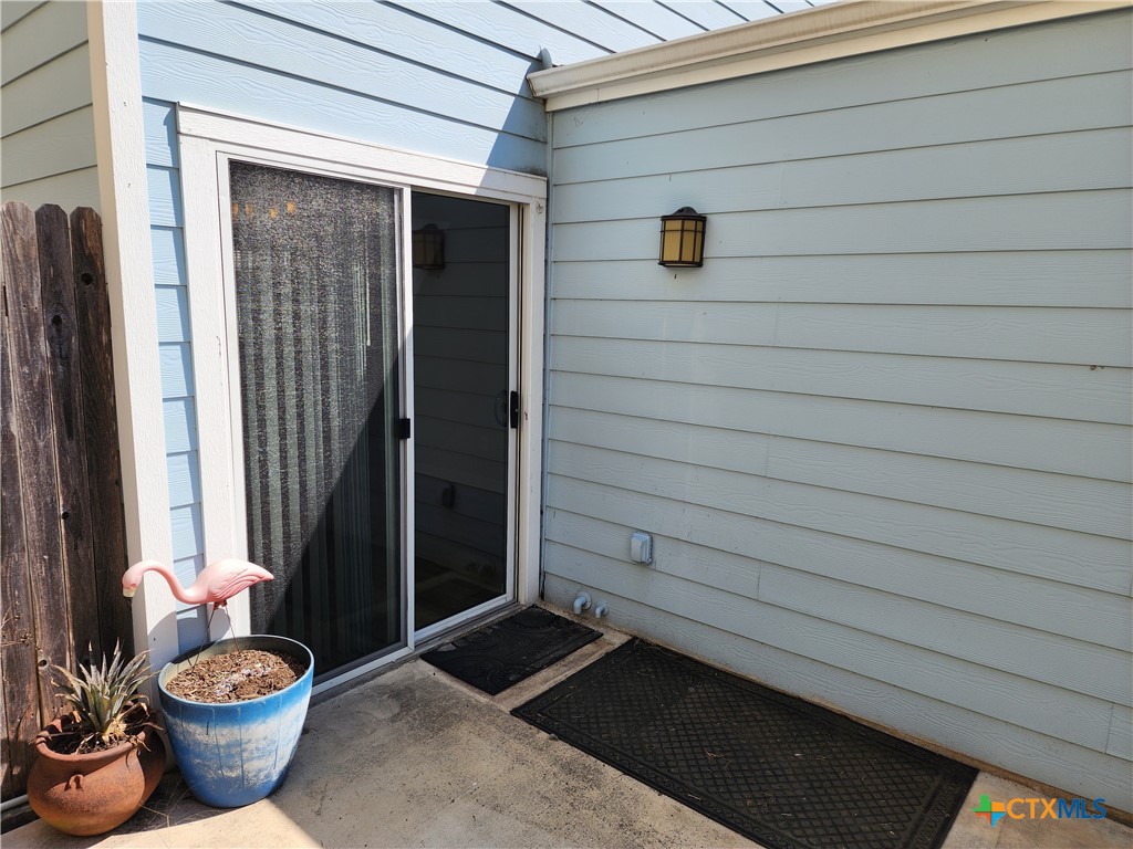 330 Trestle Tree, Unit 22 San Marcos, TX 78666 - Photo 30 of 33 a view of outdoor space and porch