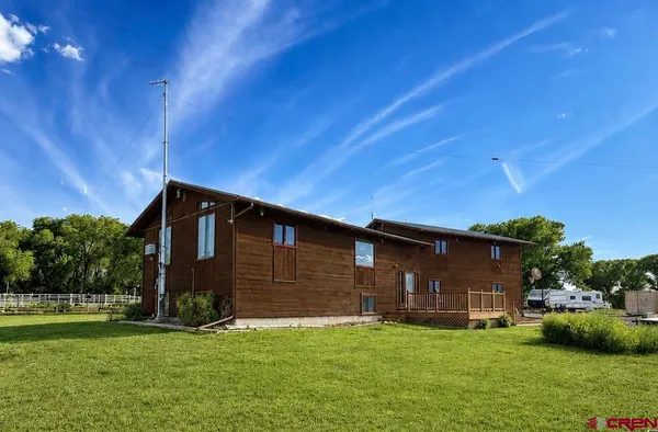 $1,050,000 | 5695 Highway 348, Olathe, CO 81425