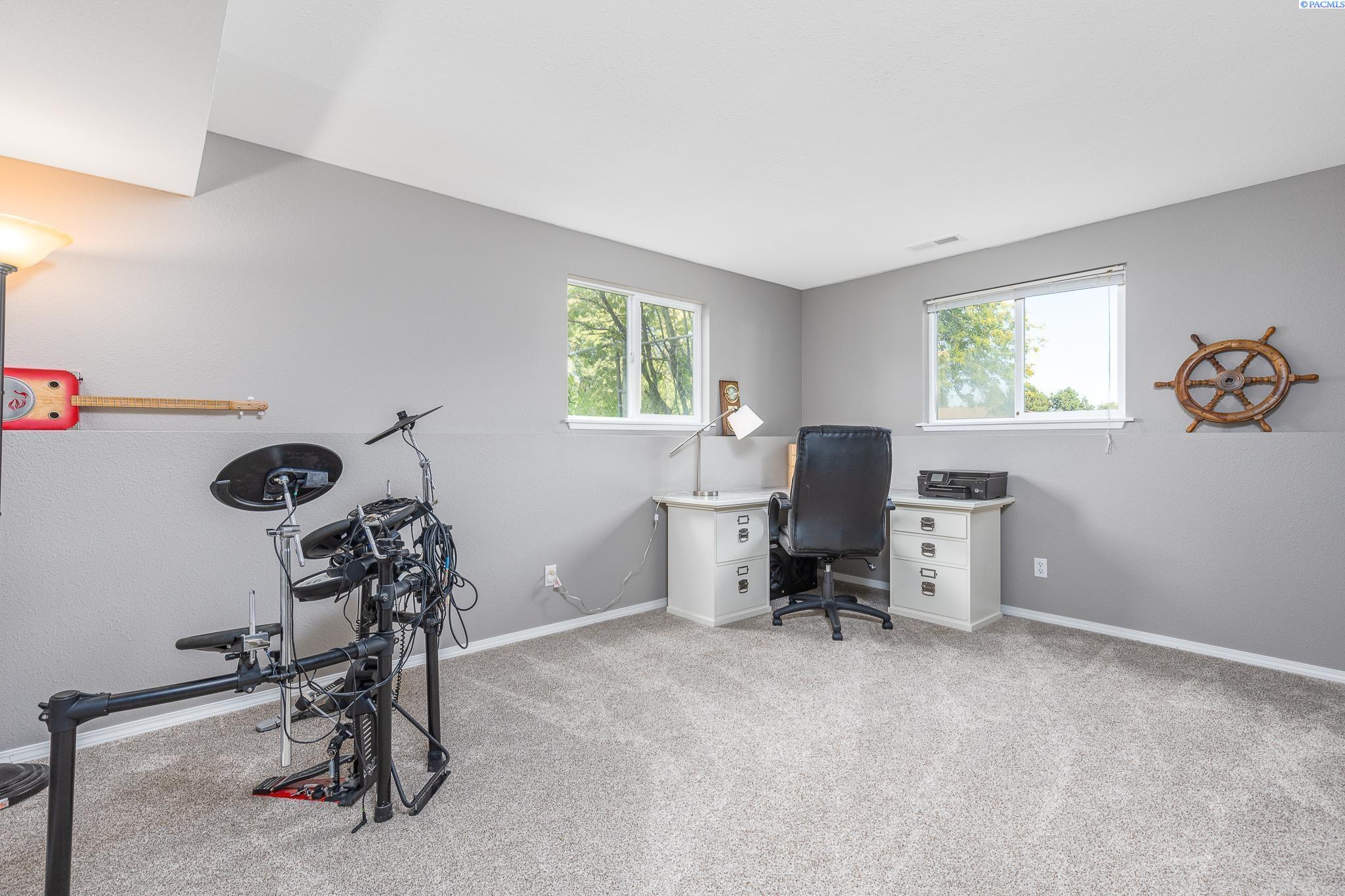 5104 South Caballo Road Kennewick, WA 99338 - Photo 26 of 47 Gallery Image 26