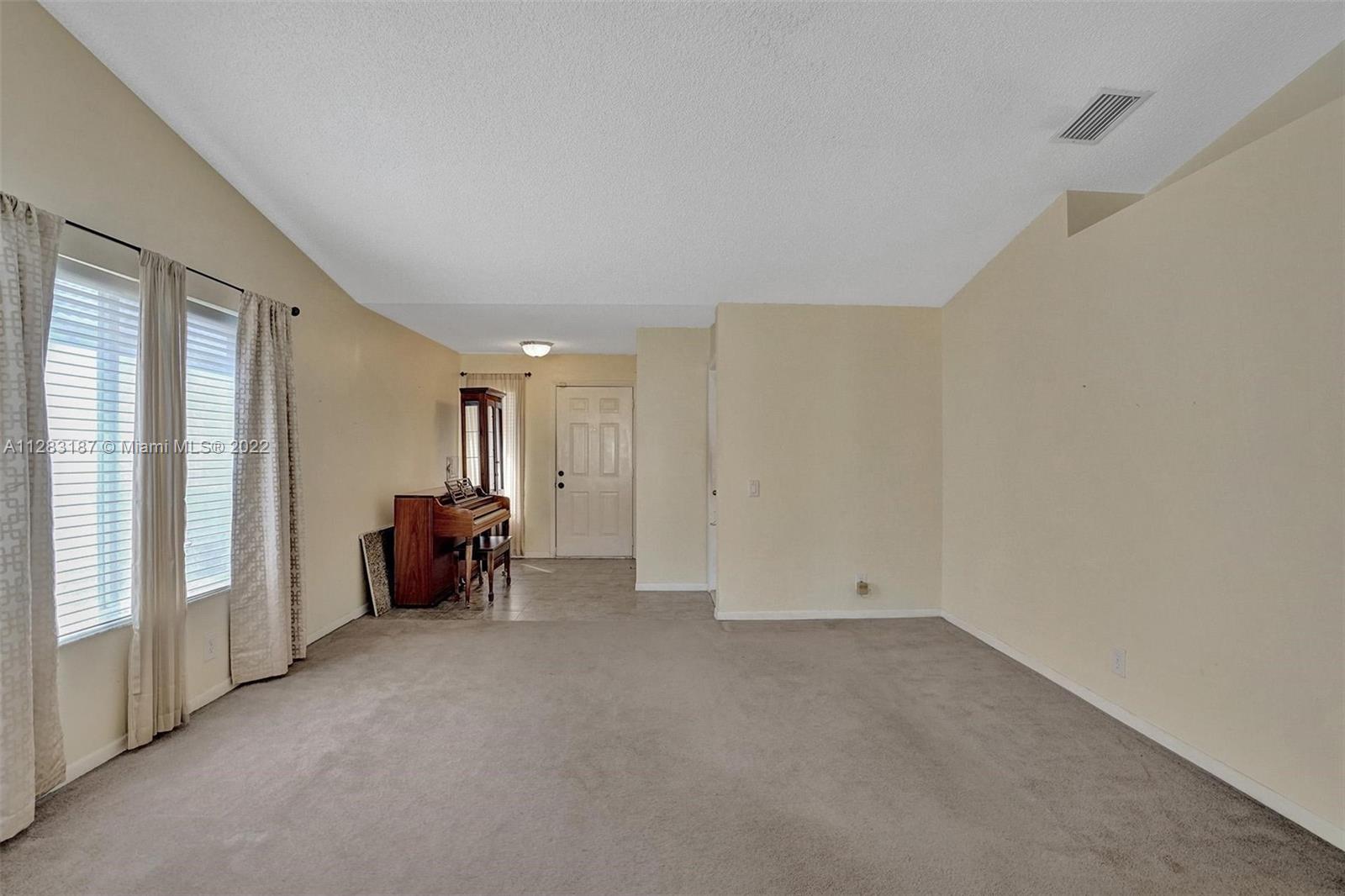568 Talavera Road Weston, FL 33326 - Photo 12 of 51