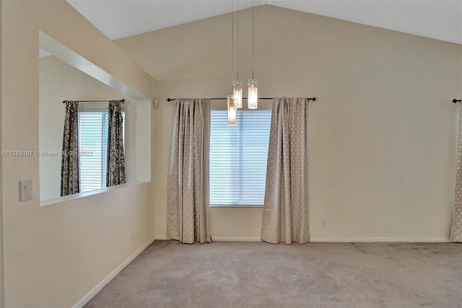 568 Talavera Road Weston, FL 33326 - Photo 17 of 51
