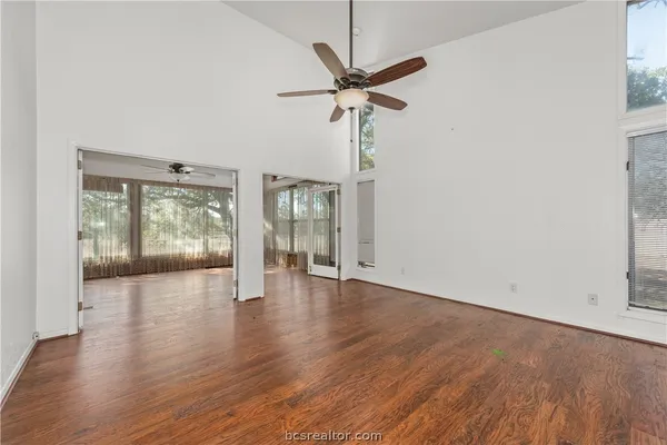 $2,495 | 10654 West Highway 79, Hearne, TX 77859