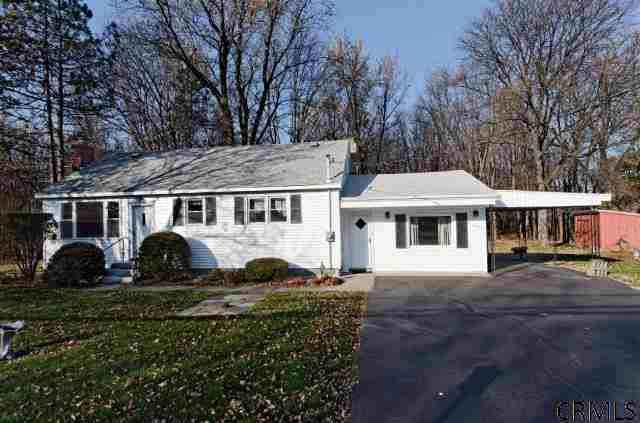 725 Watervliet Shaker Road Colonie, NY 12110 - Photo 3 of 17 Photo 3