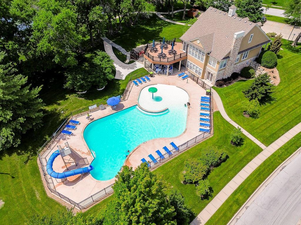 808 Southwest Springwater Lane Lee's Summit, MO 64081 - Photo 19 of 20