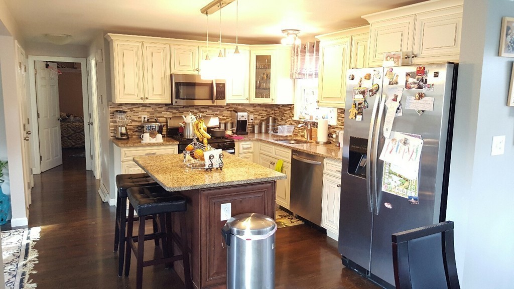 99 Bridle Road Billerica, MA 01821 - Photo 5 of 11 Gallery Image 5