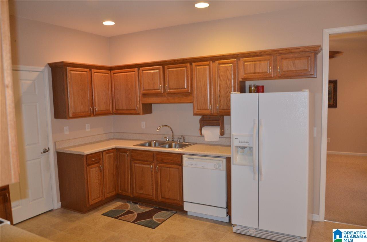 809 11th Place Pleasant Grove, AL 35127 - Photo 7 of 21