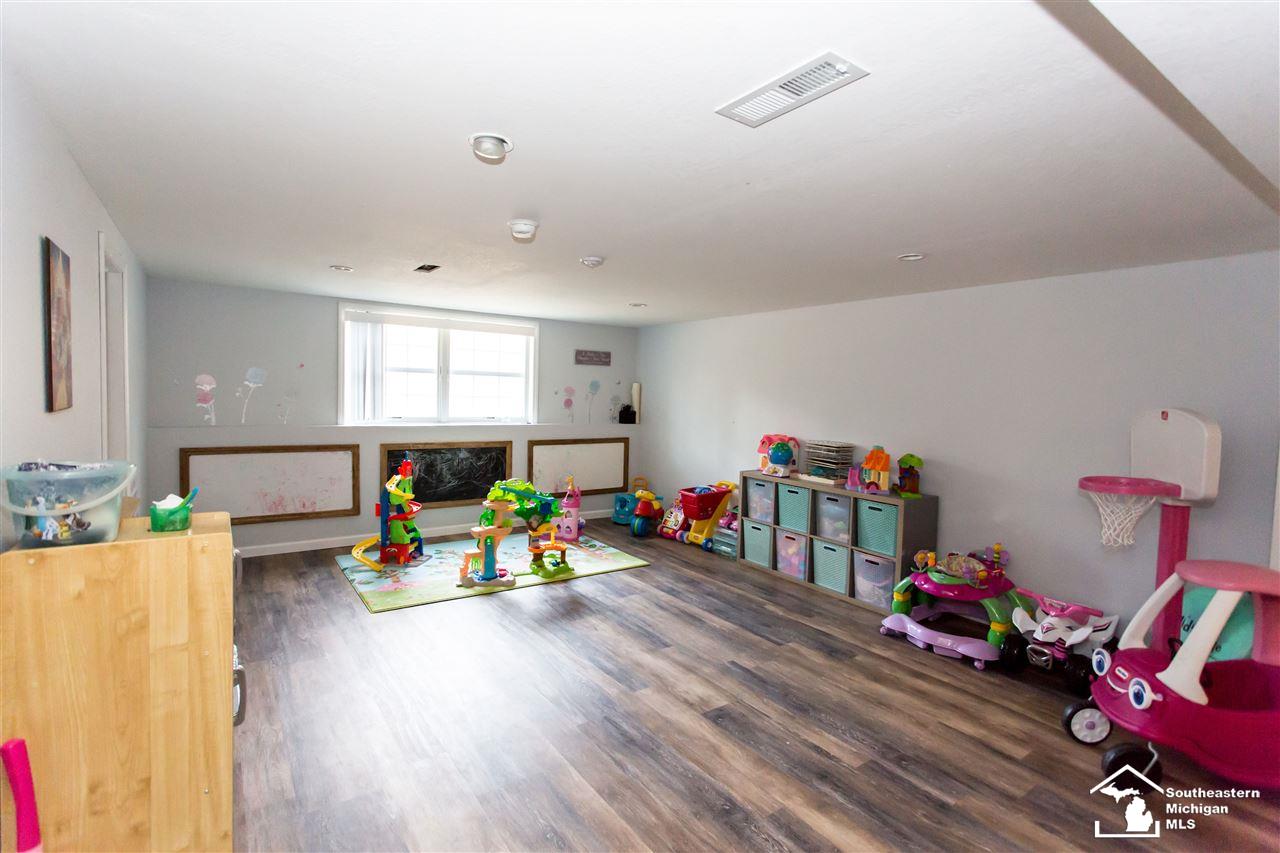 3375 West Temperance Road Lambertville, MI 48144 - Photo 52 of 69 31364195-51.JPG