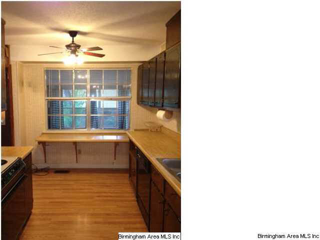 536 Windy Lane Birmingham, AL 35210 - Photo 6 of 19