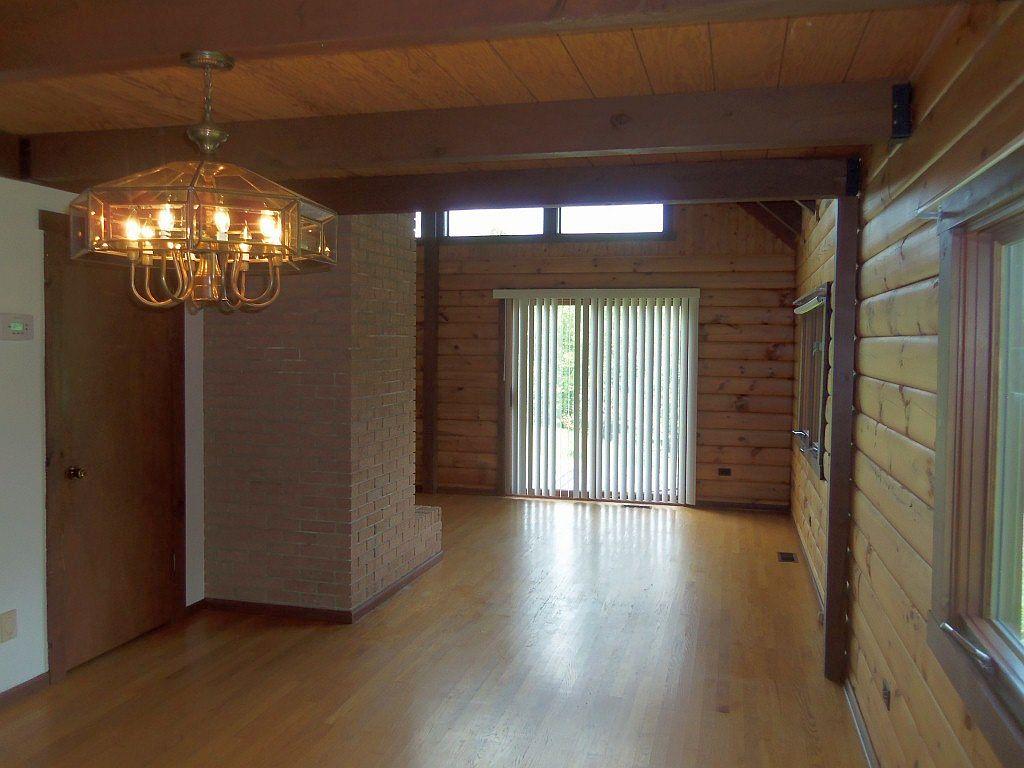 1470 Union School Road Southwest Floyd, VA 24091 - Photo 8 of 29 Dining area to great room