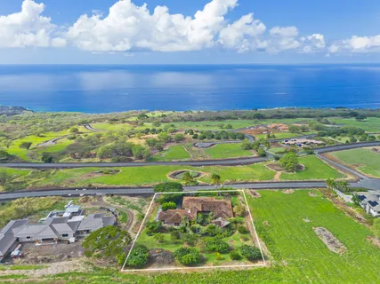 $7,800,000 | 81-6426 Kaelehua Way, Kealakekua, HI 96750