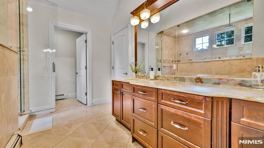 26 Devonshire Road Cresskill, NJ 07626 - Photo 29 of 47