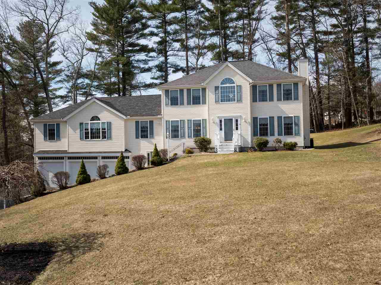 13 Bear Hill Road Pelham, NH 03076 - Photo 1 of 31