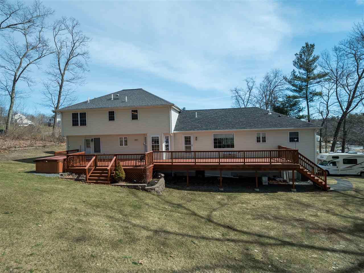 13 Bear Hill Road Pelham, NH 03076 - Photo 5 of 31
