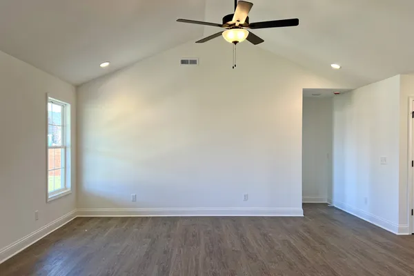 $339,900 | 122 Magnolia Circle, Franklin, KY 42134